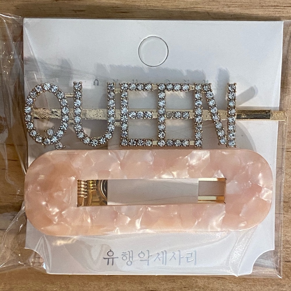 Queen Hair Pin